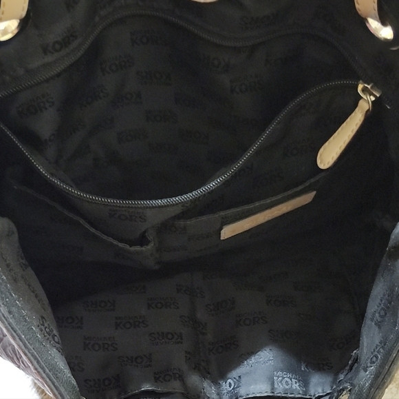 Michael Kors Black Leather Tote Bag - Picture 5 of 11